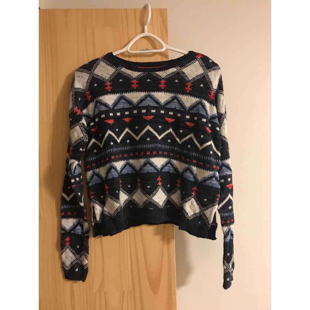 Hollister Cute Festive Knit Sweater